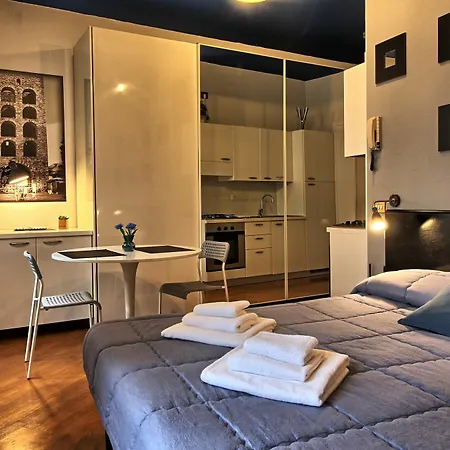 Logicasa Tower Gate Apartment Como