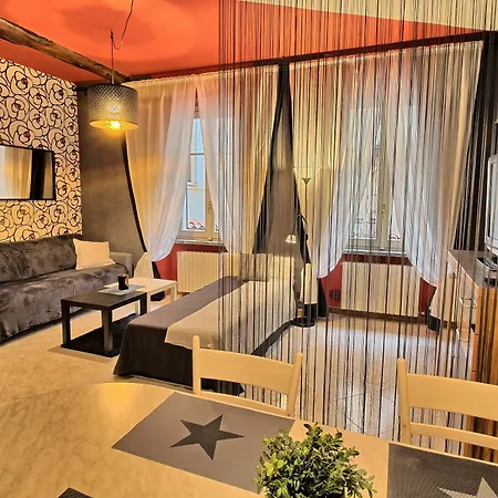 Logicasa Tower Gate Apartment